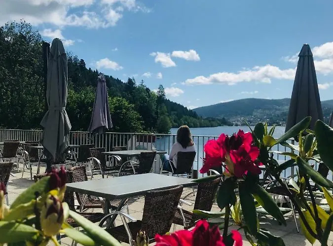 Restaurant Le Au Bord Du Hotel