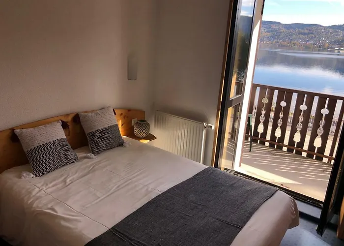 Hotel Restaurant Le Au Bord Du *